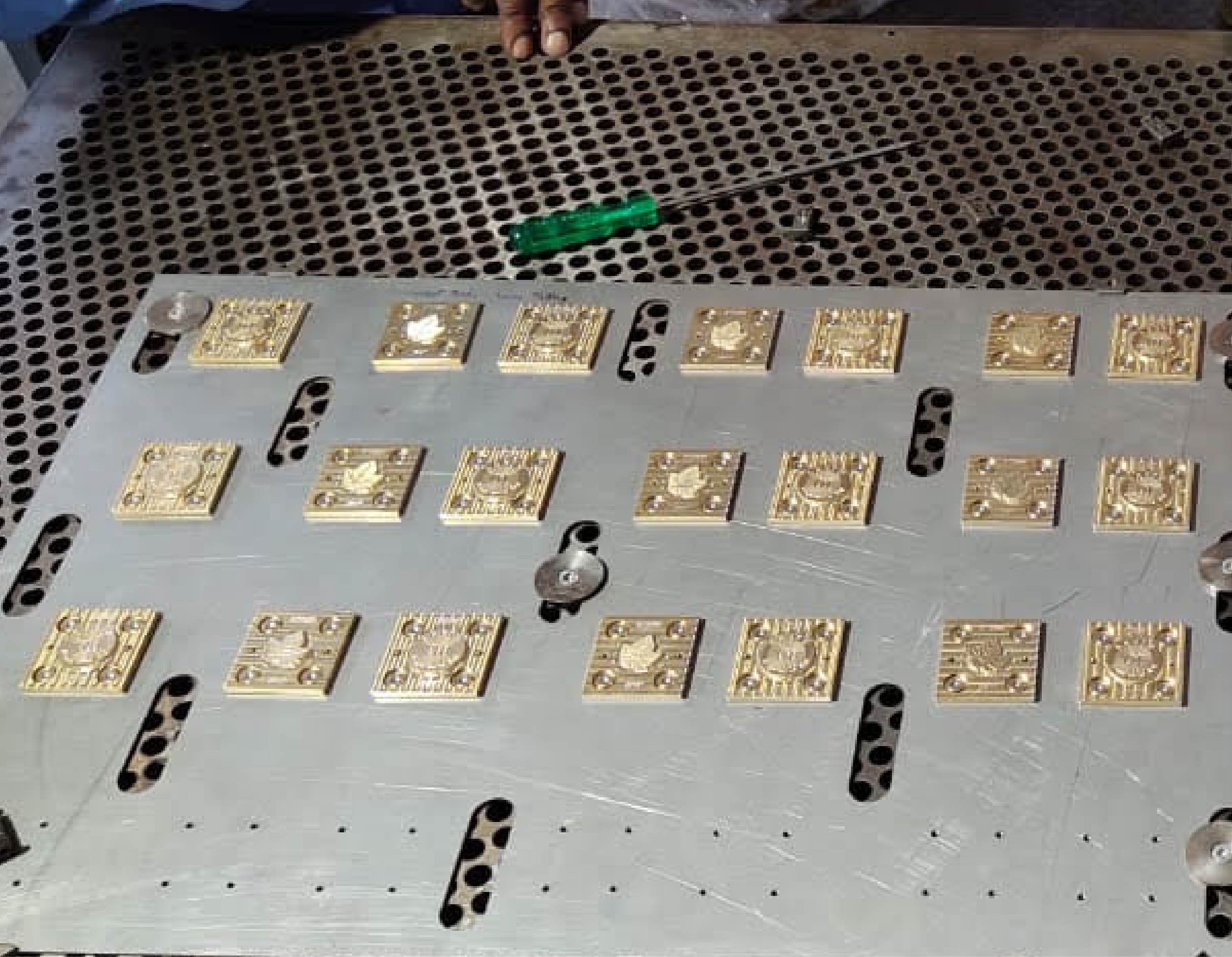 Easy Fix Plate for embossing and foil stamping - fixing detail