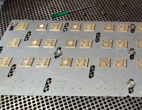 Easy Fix Plate for embossing and foil stamping - fixing detail